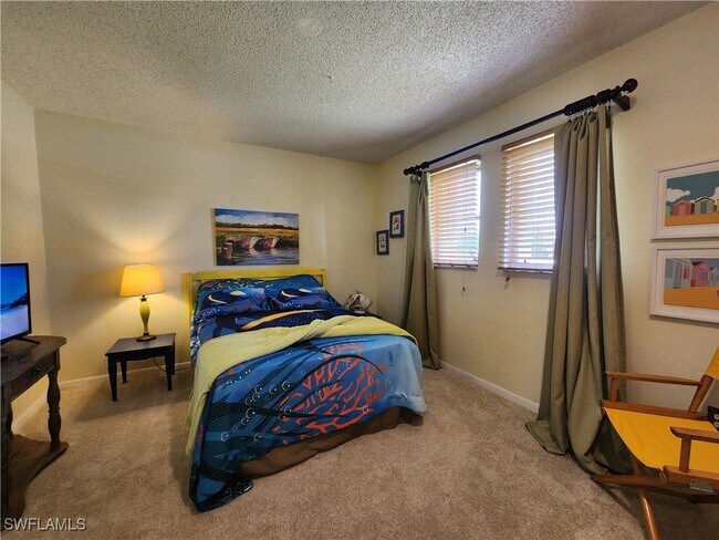 Building Photo - 237 SW 48th Terrace