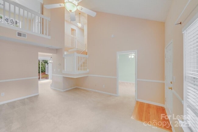 Building Photo - 15021 Deshler Ct