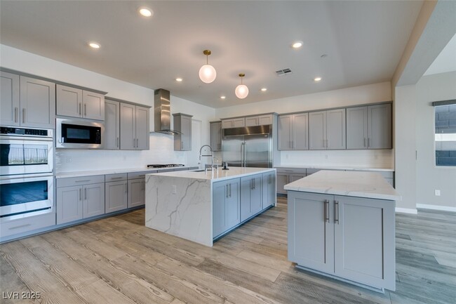 Building Photo - 2162 Sunset Valley St