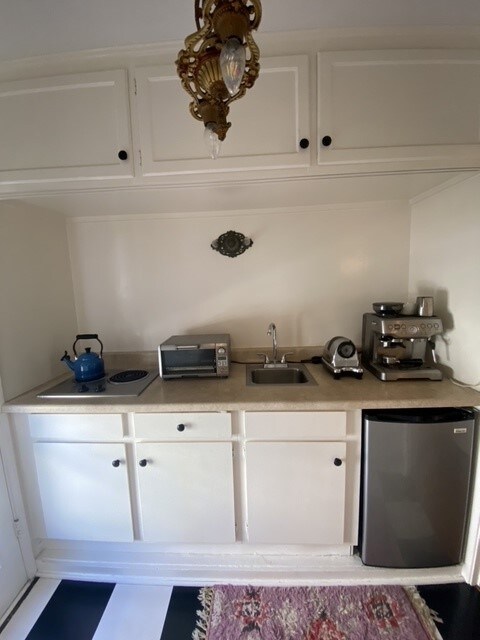 Building Photo - 4024-4028 Los Feliz Blvd