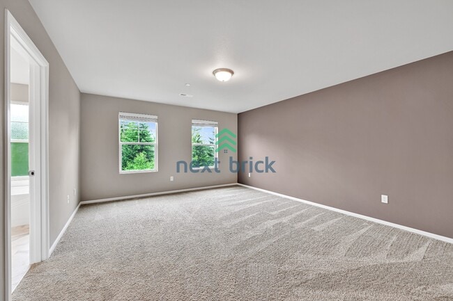 Building Photo - 3 Bed, 2.5 Bath Beautiful Townhouse Available for Rent!