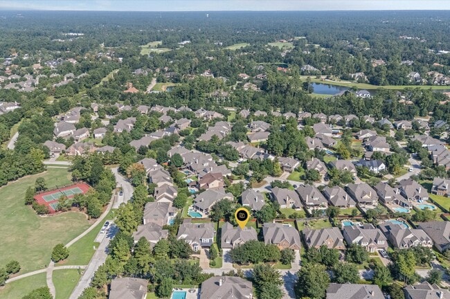 Building Photo - 7 N Beech Springs Cir