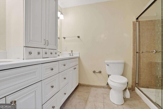 Building Photo - 27207 Plantation Dr NE