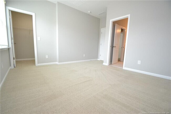 Building Photo - 977 Bristol Bridge Dr