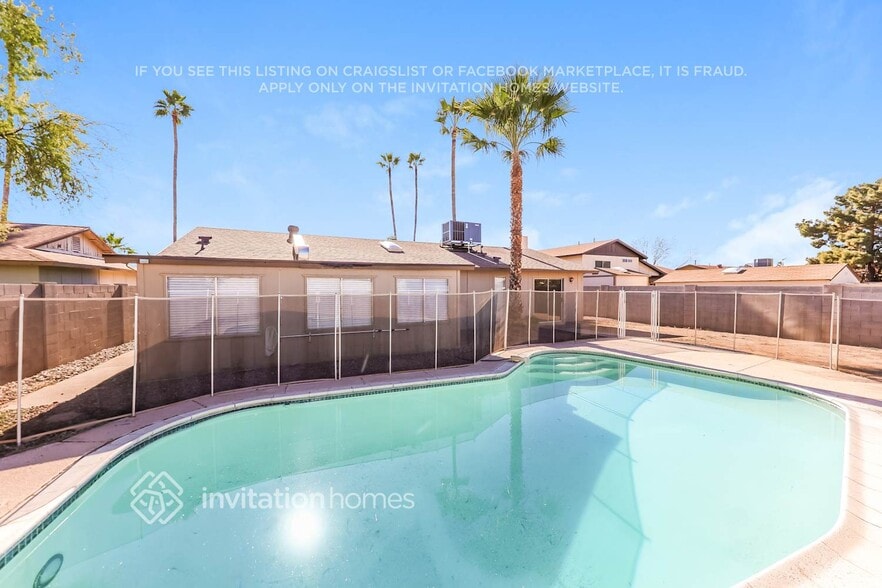 Building Photo - 5256 W Cholla St