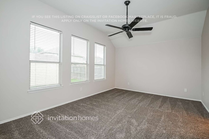 Building Photo - 1007 Spofford Dr