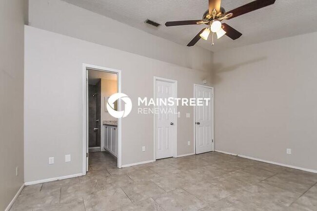 Building Photo - 3 Bedroom Pet-Friendly Home in Riverview, FL with Main Street Renewal