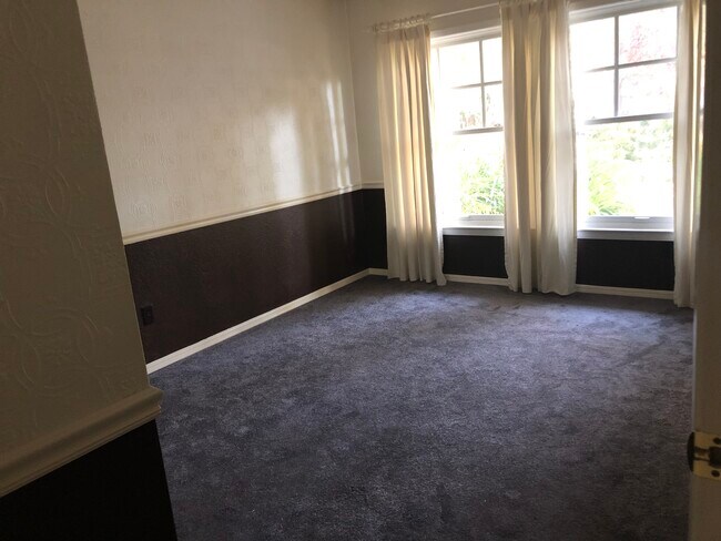 2nd bedroom - 5930 Long Acres Ct