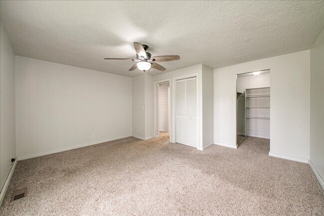 Building Photo - Desirable SE Boise Home Minutes From BSU!