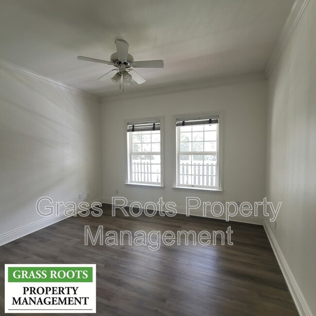 Building Photo - 13575 Sun Forest Dr