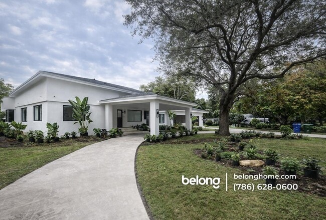 Building Photo - 8800 SW 118th St