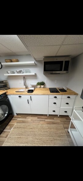 Building Photo - 26 N Vernon St