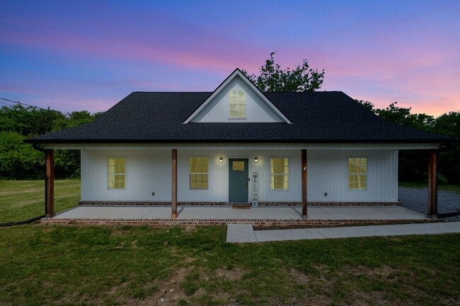 Building Photo - BEAUTIFUL NEW HOME FOR RENT!!!