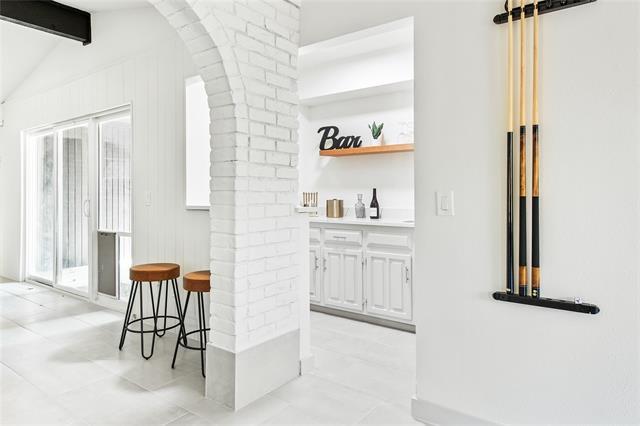 Building Photo - 2212 Parkhaven Dr