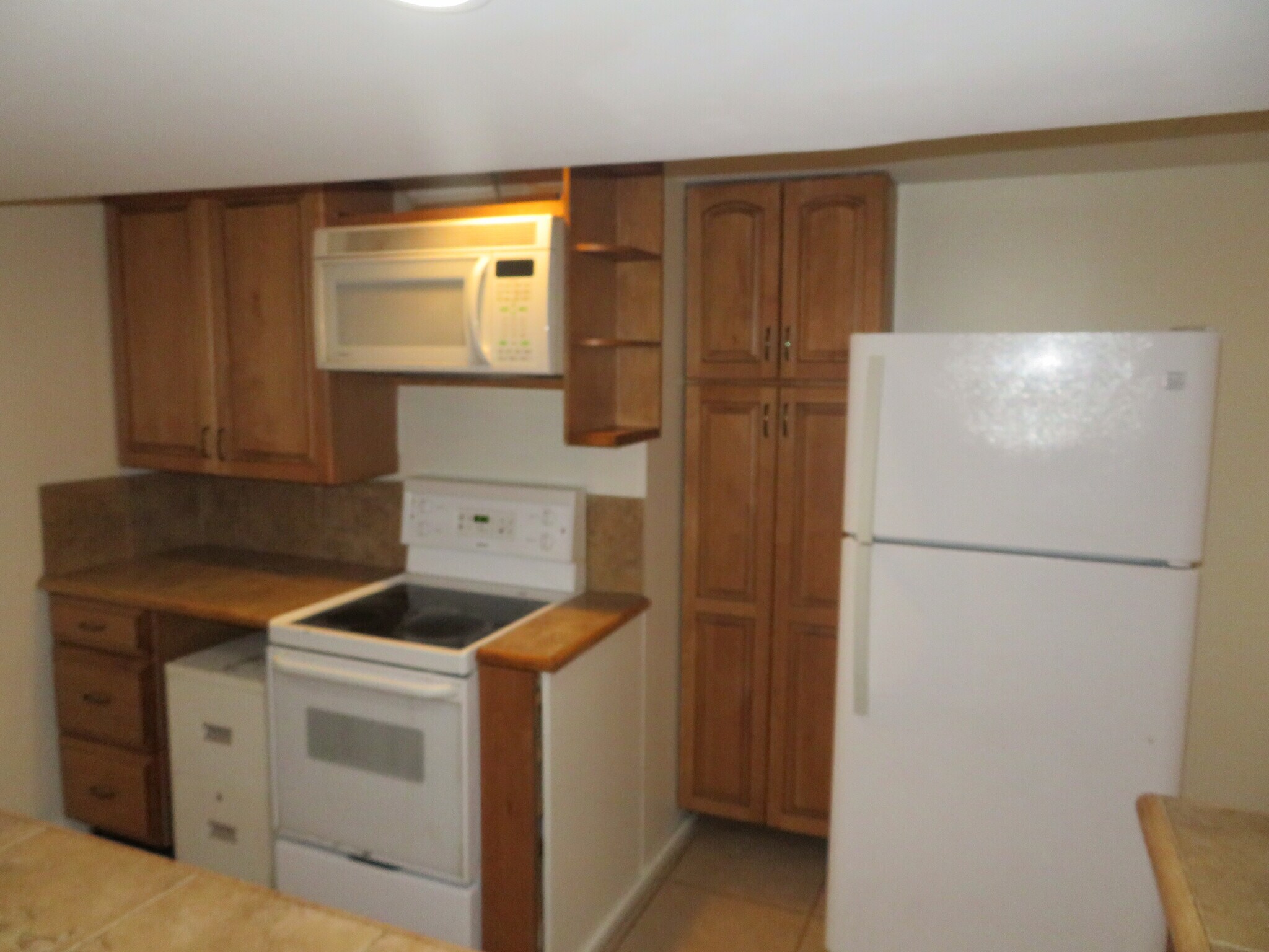 Building Photo - 1381 Hazel Nut Ct