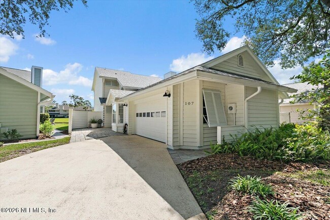 Building Photo - 107 Island Dr