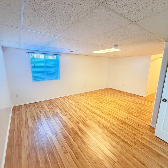 Building Photo - 3922 E Siskin Ln