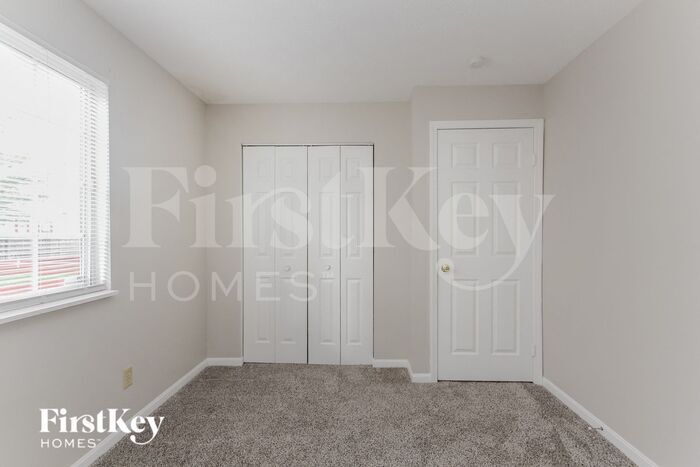 Building Photo - 5264 Traditions Dr