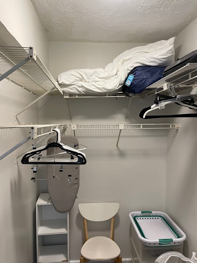 Building Photo - 2141 I St NW