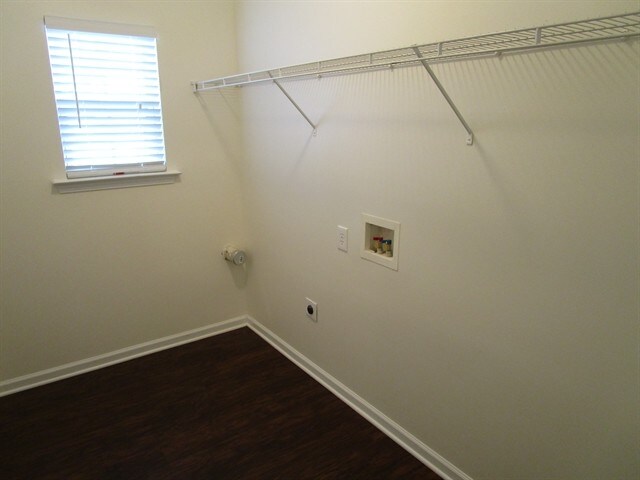 Building Photo - 1180 Cumberland Creek Way