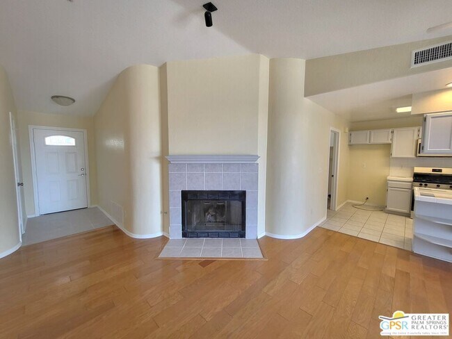 Building Photo - 66365 Cactus Dr