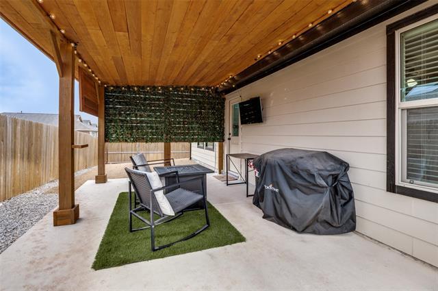 Building Photo - 1650 Woodbrook Dr