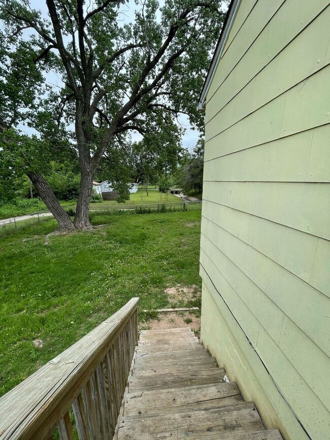 Building Photo - Available Now!