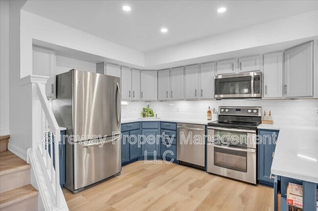 Building Photo - 4708 Daniel Ln