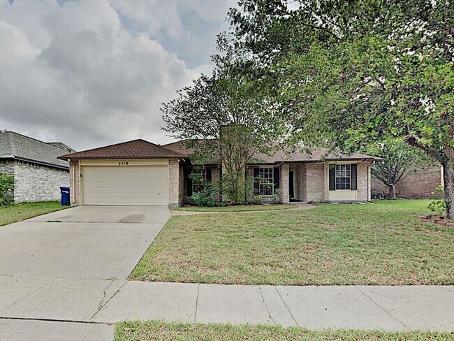Building Photo - No Application Fees*