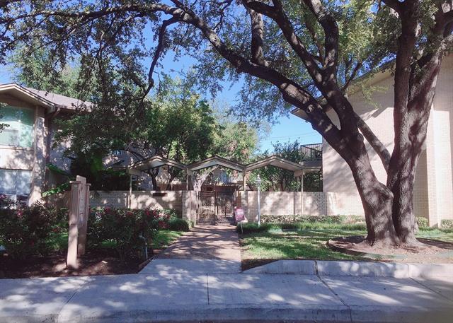 Building Photo - 11110 Valleydale Dr