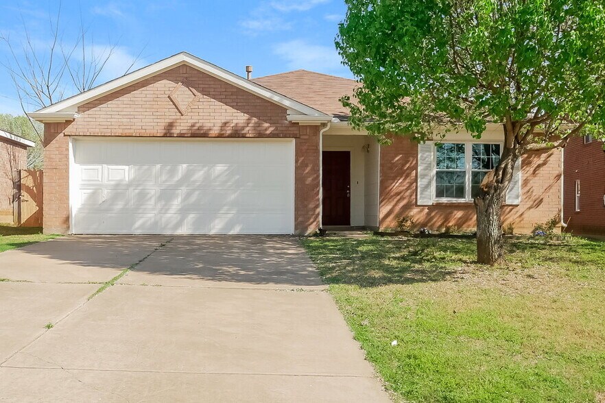 Primary Photo - 3313 Teasbend Ct