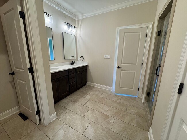 Building Photo - 1308 Burl Woods Ct