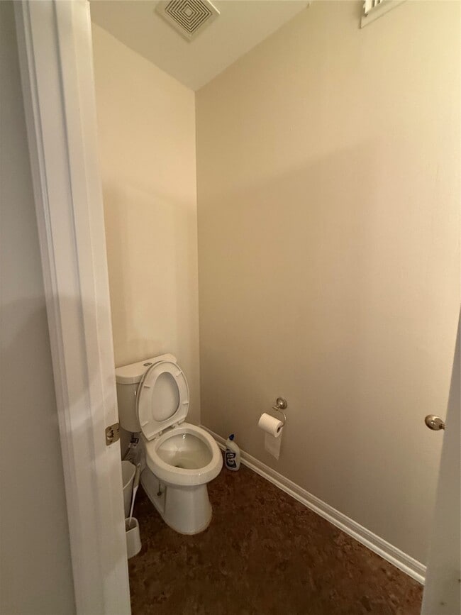 Building Photo - 12919 Deer Cove Ln