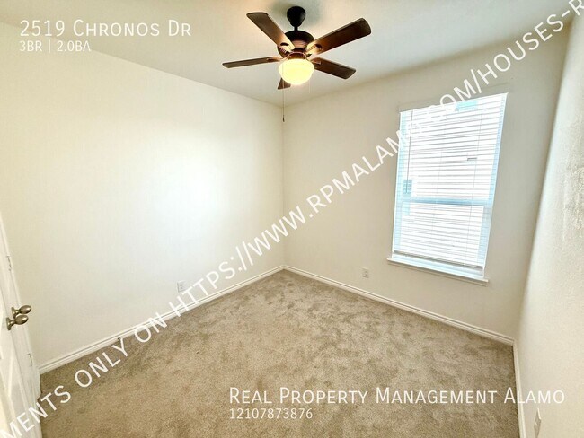Building Photo - 2519 Chronos Dr
