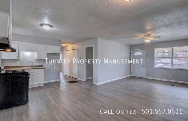 Building Photo - 7307 Knollwood Rd