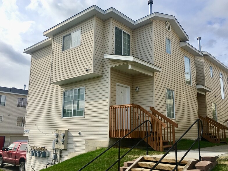 Building Photo - 6903 Gold Kings Ave