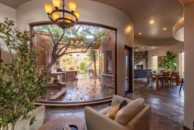 Building Photo - Furnished 3 Bedroom Entrada Home!!