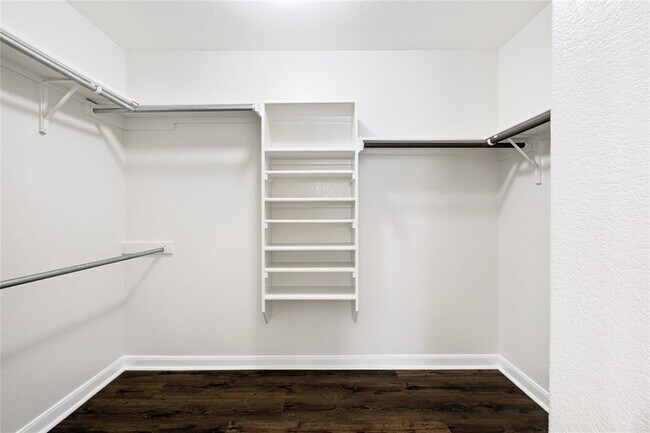 Building Photo - 760 Gabriel Mills Dr
