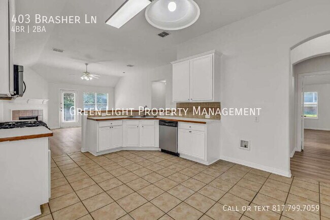 Building Photo - 403 Brasher Ln