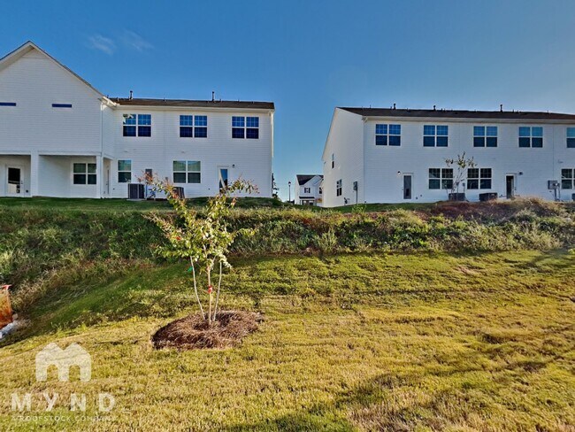 Building Photo - 132 Eagle Chase Dr