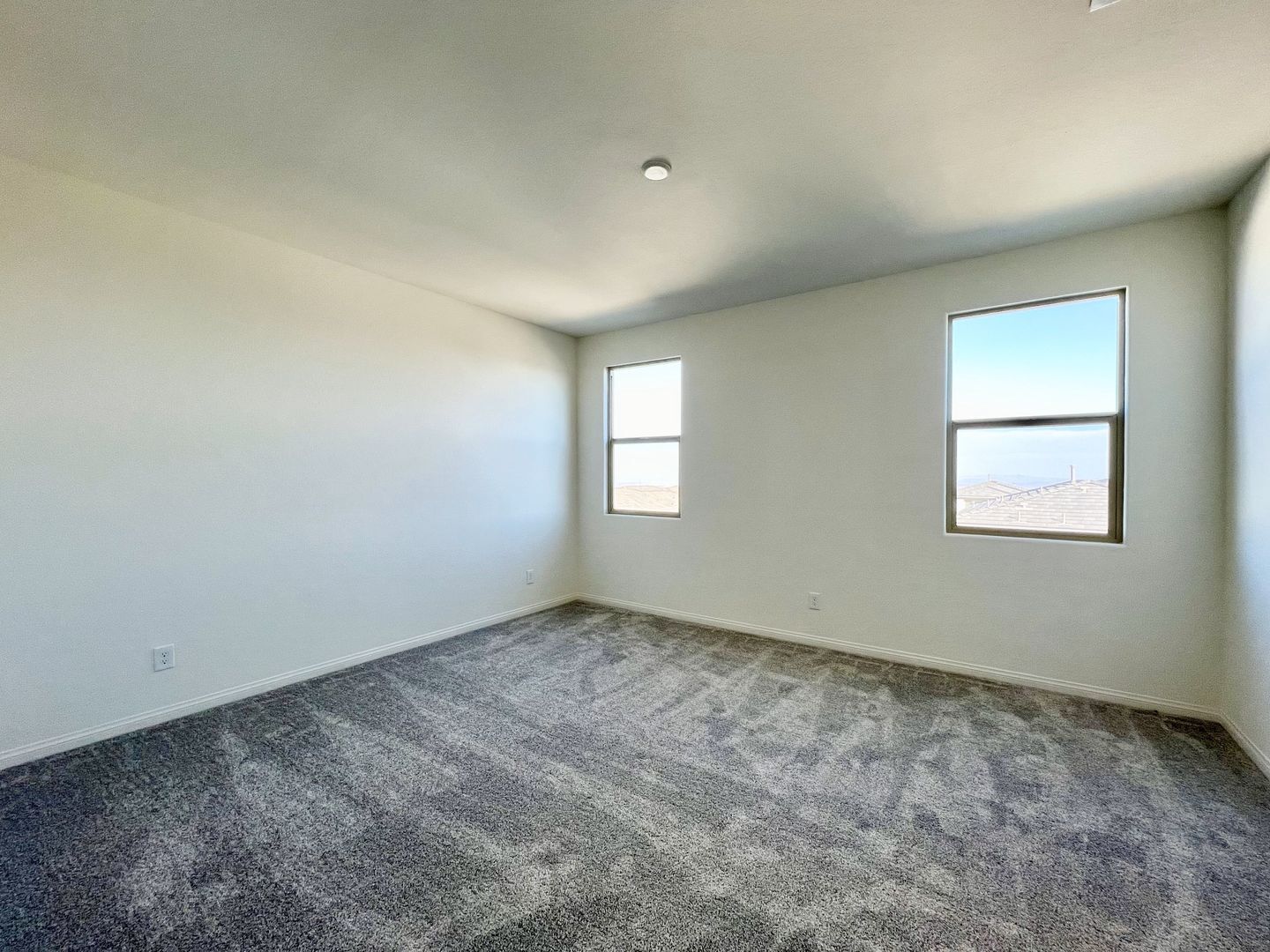 Building Photo - 1606 Rock Kestrel St