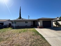 Building Photo - 4125 Kenmore Dr S