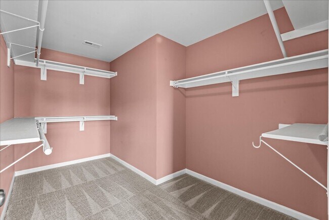 Building Photo - CLOSE TO I-95 & QUANTICO!