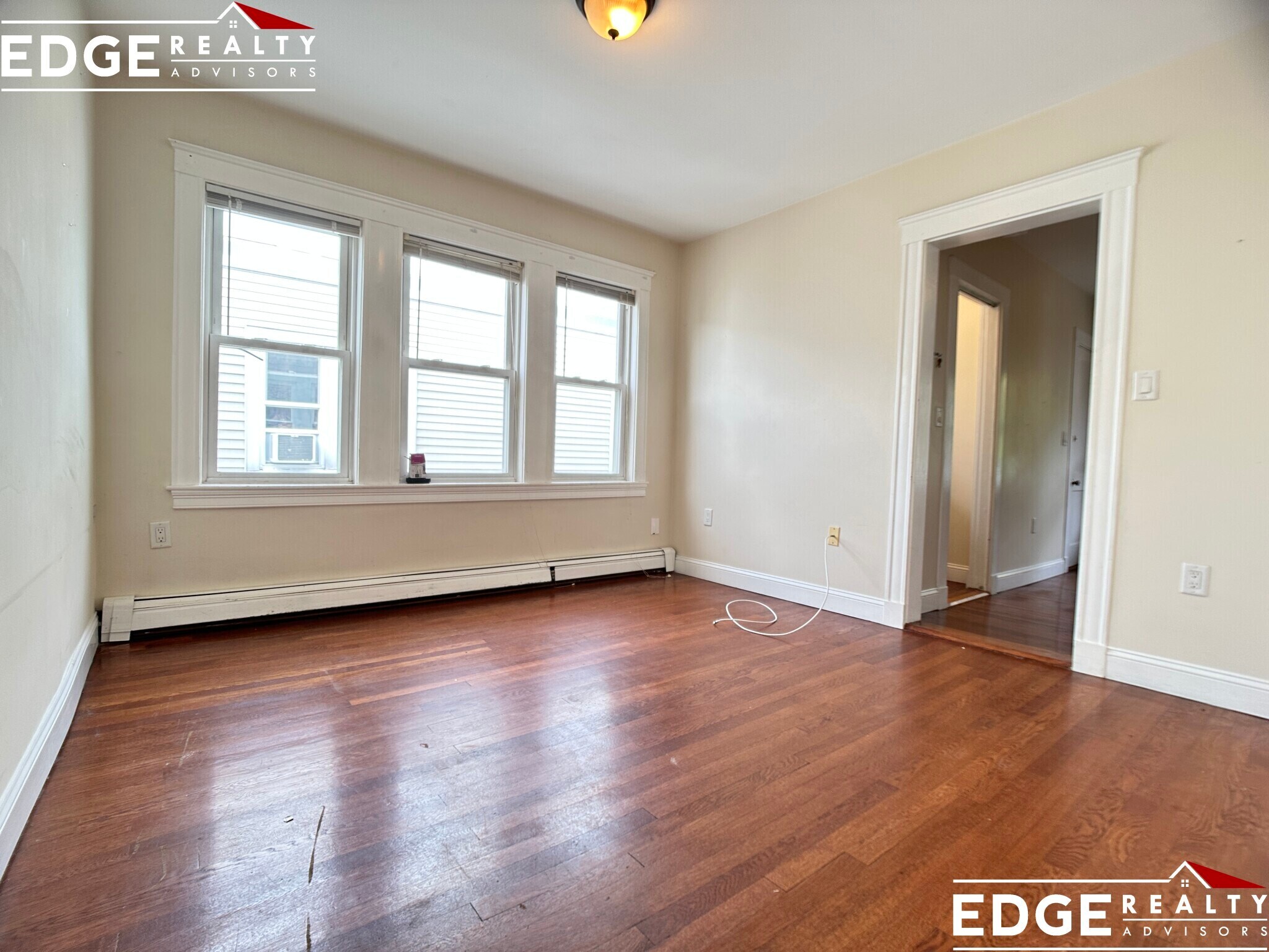 Building Photo - 21 Claymoss Rd