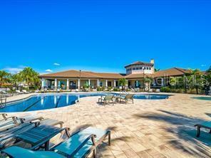 Building Photo - 714 16th Ave E