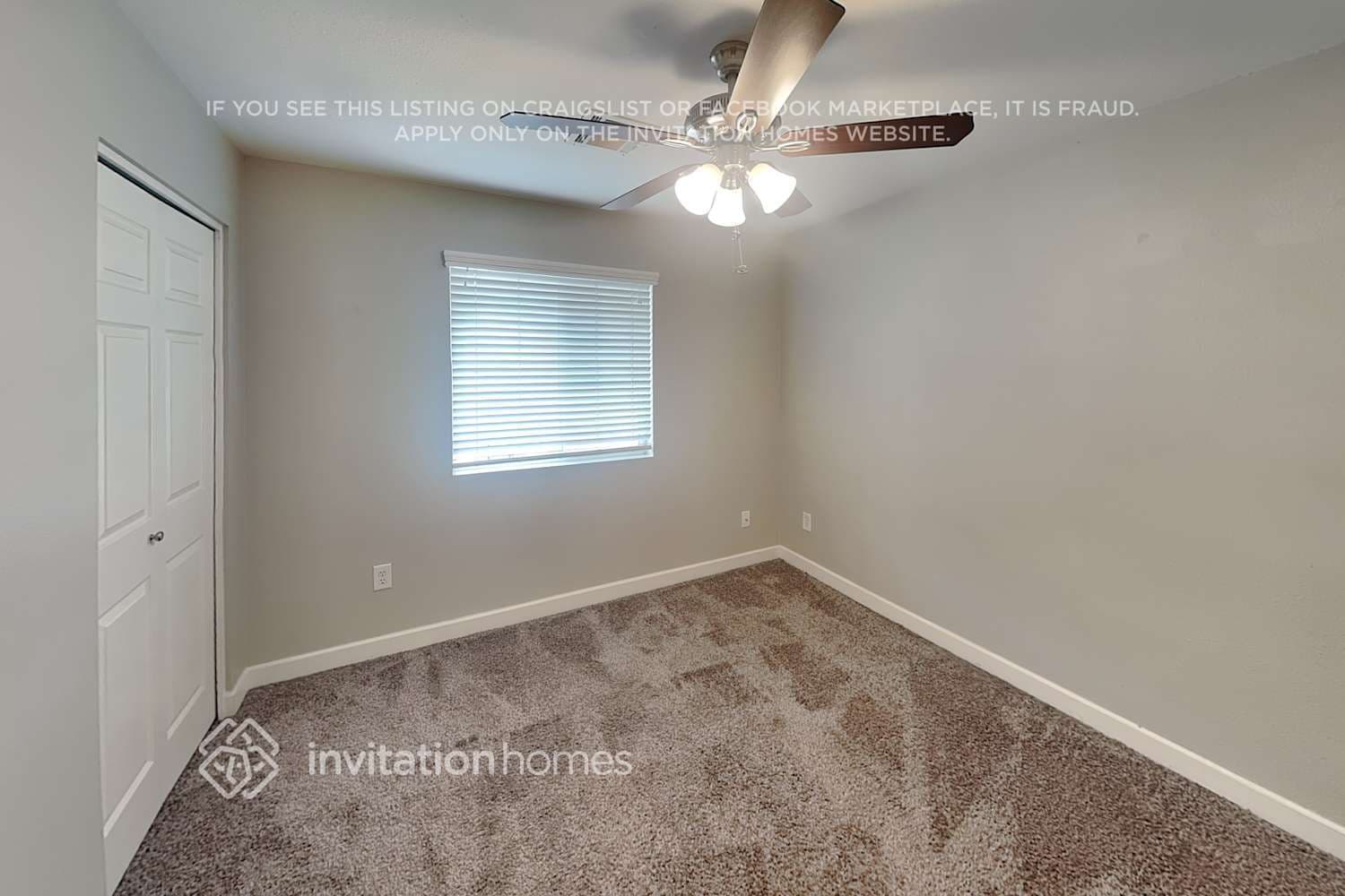 Building Photo - 5424 S El Camino Dr