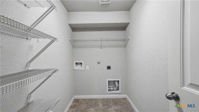 Building Photo - 2238 Falcon Way
