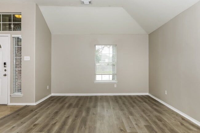 Building Photo - 7407 Blossommist Ln