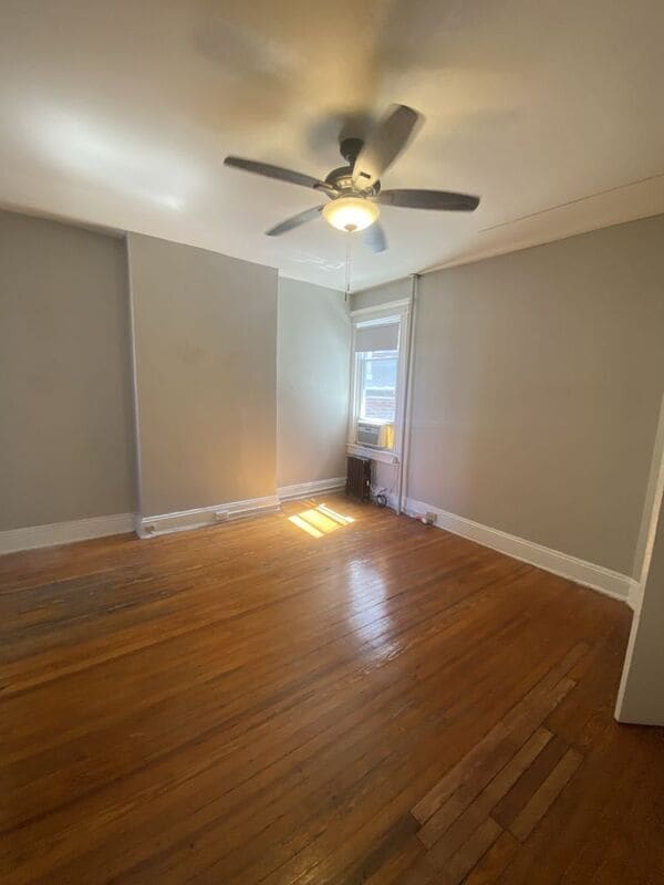 Building Photo - 3026 Guilford Ave