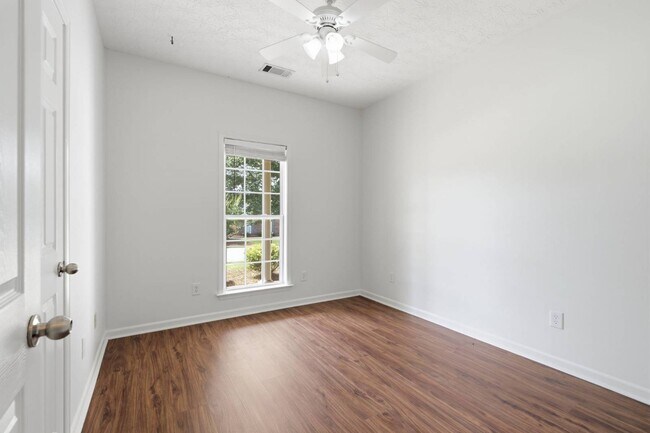 Building Photo - 6001 Granite Field Dr
